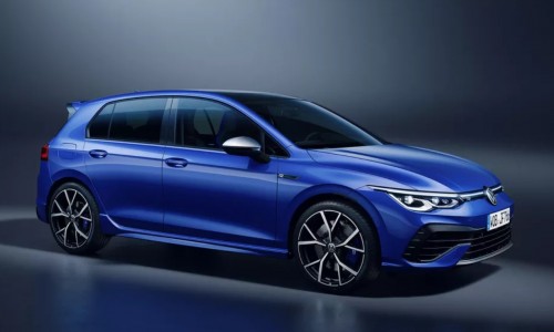 All the Good Features in 2023 VW Golf R