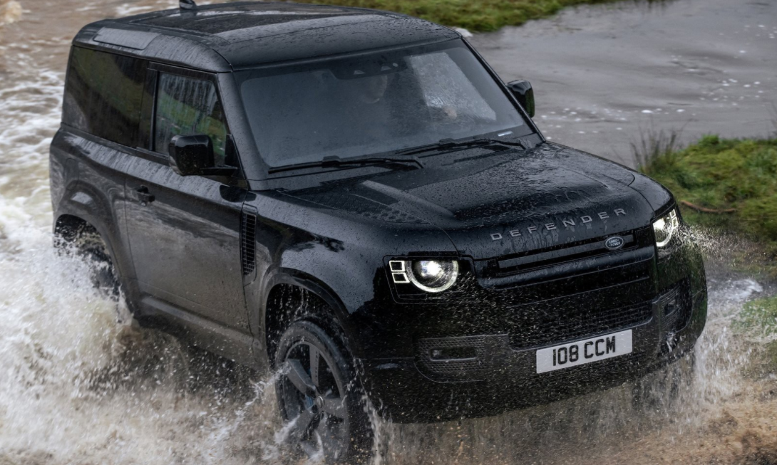 2023 Land Rover Defender Review